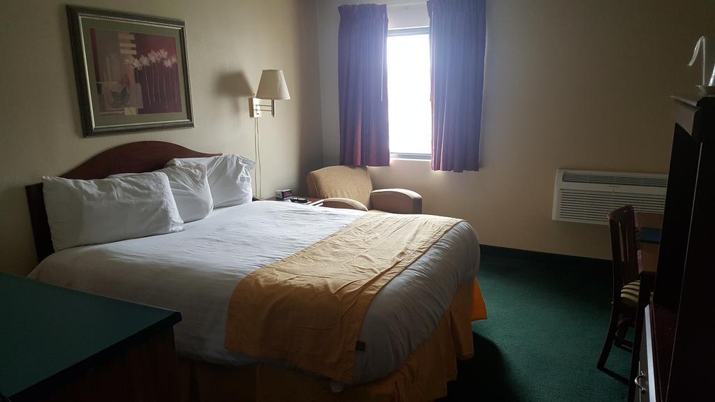Americas Best Value Inn St. Louis / South Mehlville Exterior photo